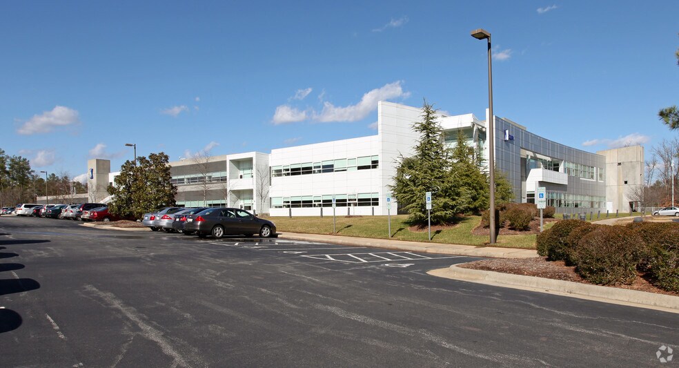 More Photos Of 20 TW Alexander Dr, Research Triangle Pk Research And Development For Lease