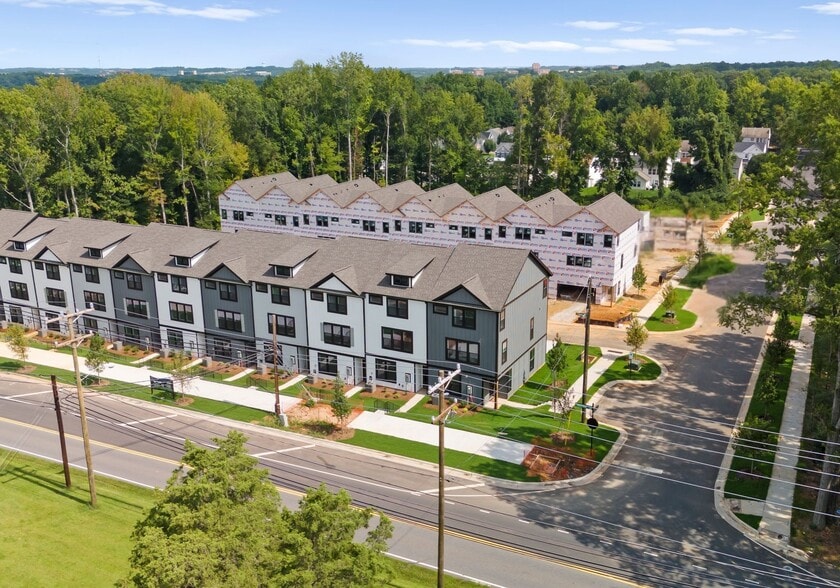 More Photos Of 1535 Rocky River W rd, Charlotte Multifamily For Sale