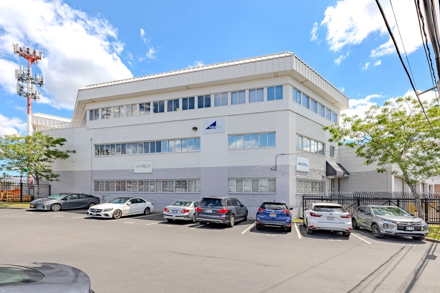 More Photos Of 154-09 146th Ave, Jamaica Warehouse For Lease