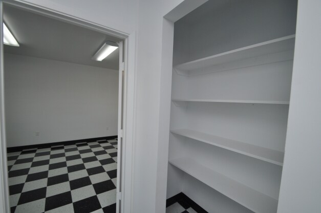 More Photos Of 6333 Skyline Dr, Houston Flex For Lease