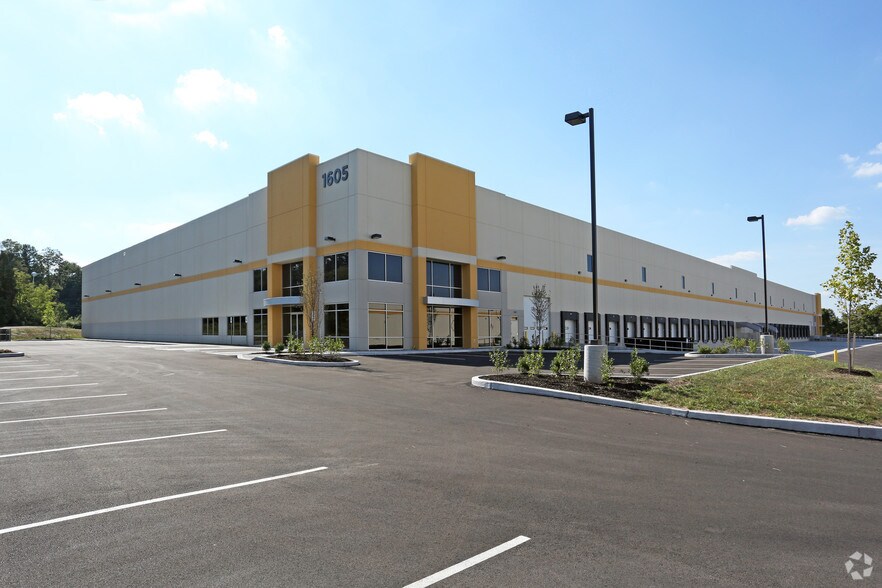 Primary Photo Of 1605 Zeager Rd, Elizabethtown Warehouse For Lease