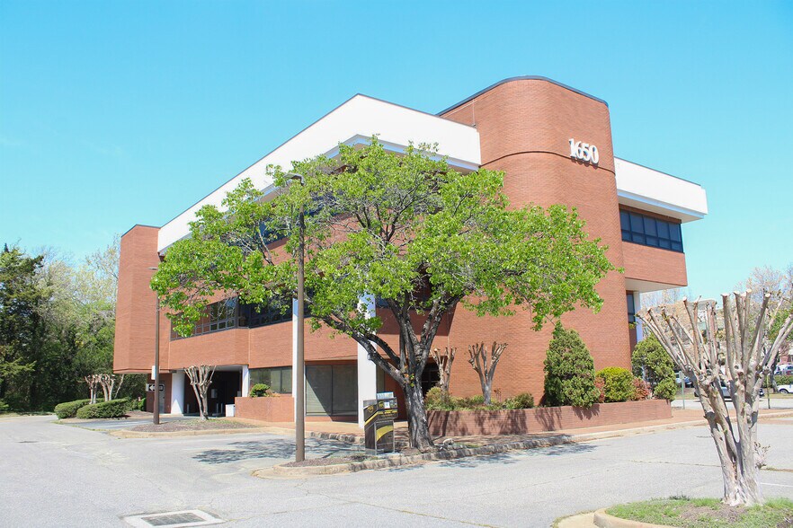 More Photos Of 1650 Willow Lawn Dr, Richmond Office For Sale