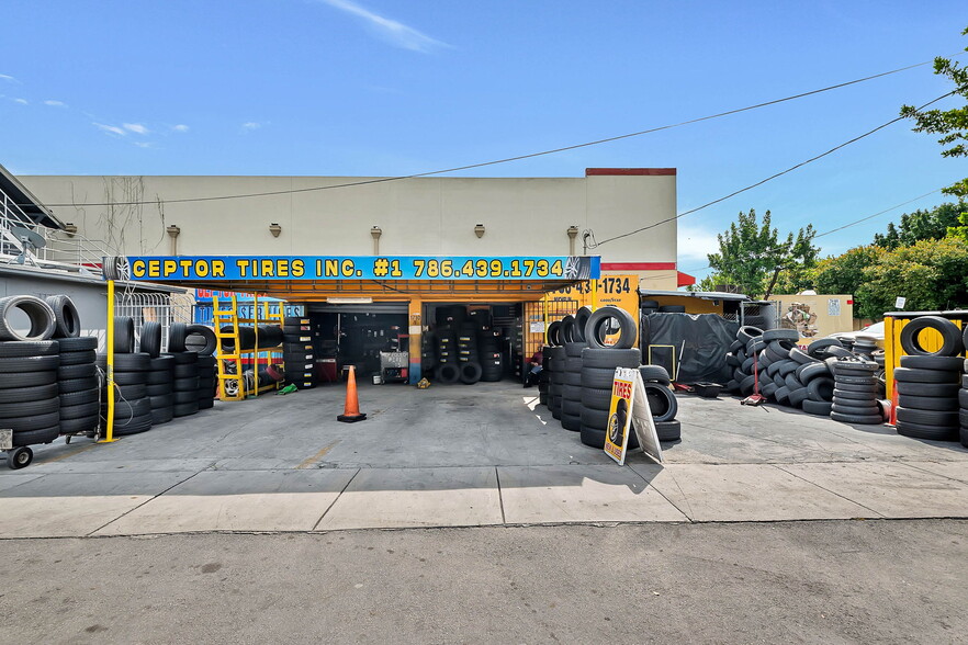 More Photos Of 1818 NW 17th Ave, Miami Freestanding For Lease