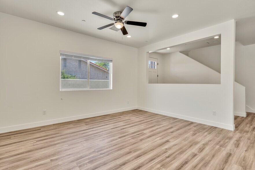More Photos Of 33912 Whispering Palms Trail, Cathedral City Apartments For Sale