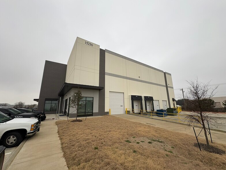 Primary Photo Of 15250 Frye Rd, Fort Worth Industrial For Sale