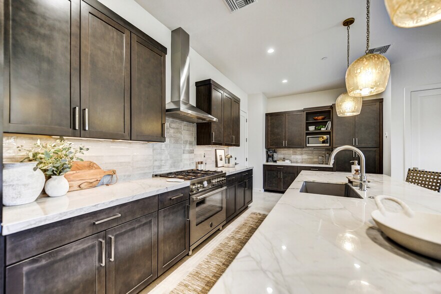 More Photos Of 6525 E Cave Creek Rd, Cave Creek Apartments For Sale