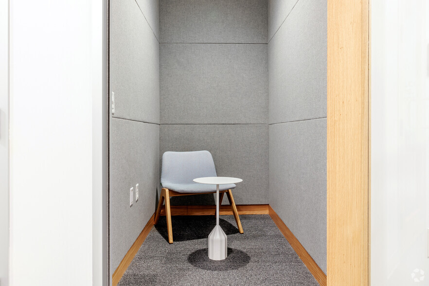 More Photos Of 250 Fillmore St, Denver Coworking Space