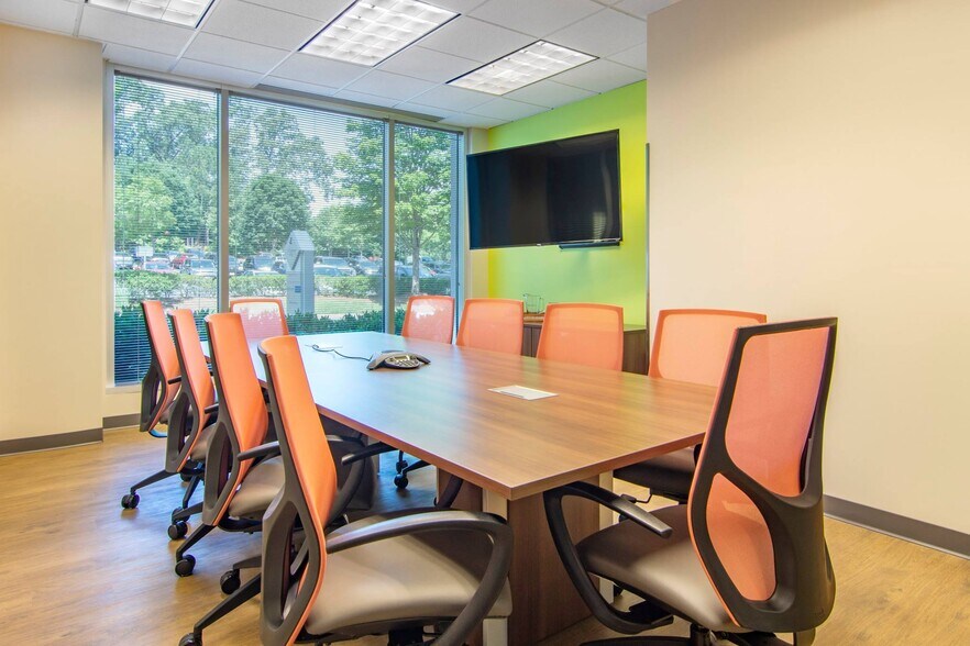 Primary Photo Of 11720 Amber Park Dr, Alpharetta Coworking Space
