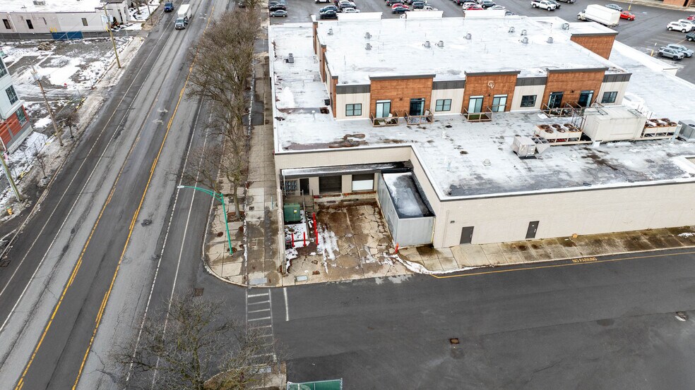 More Photos Of 45-47 Ellicott St, Batavia Storefront Retail Office For Lease