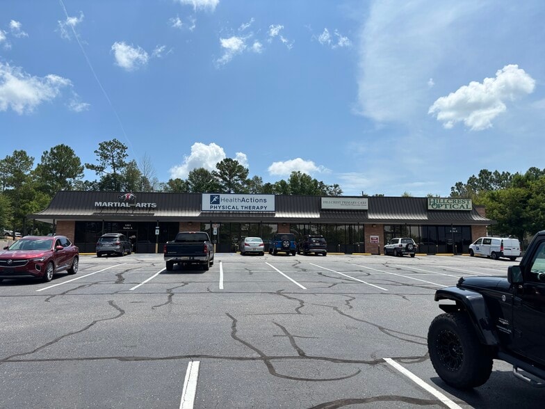 Primary Photo Of 1261 Hillcrest Rd, Mobile Unknown For Lease