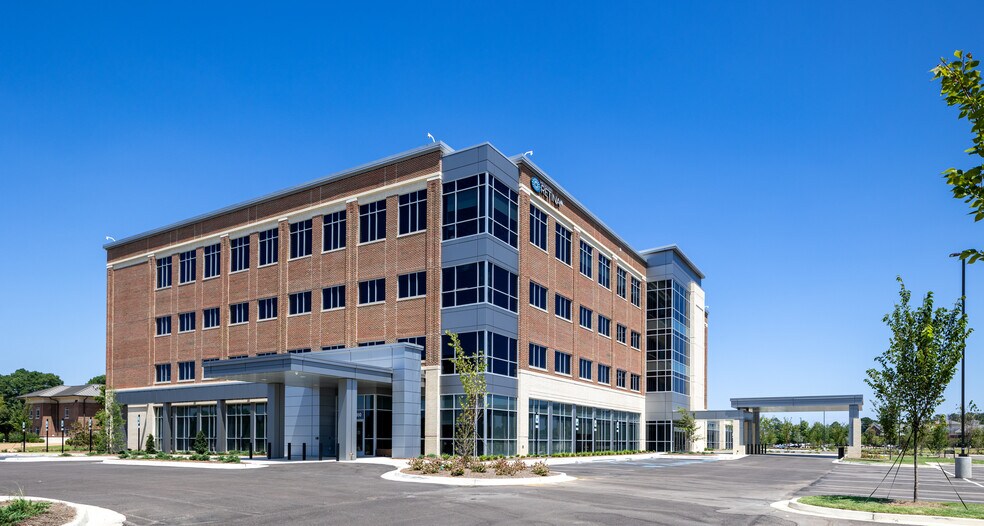 More Photos Of 1026 Baptist Cir, Madison Medical For Lease