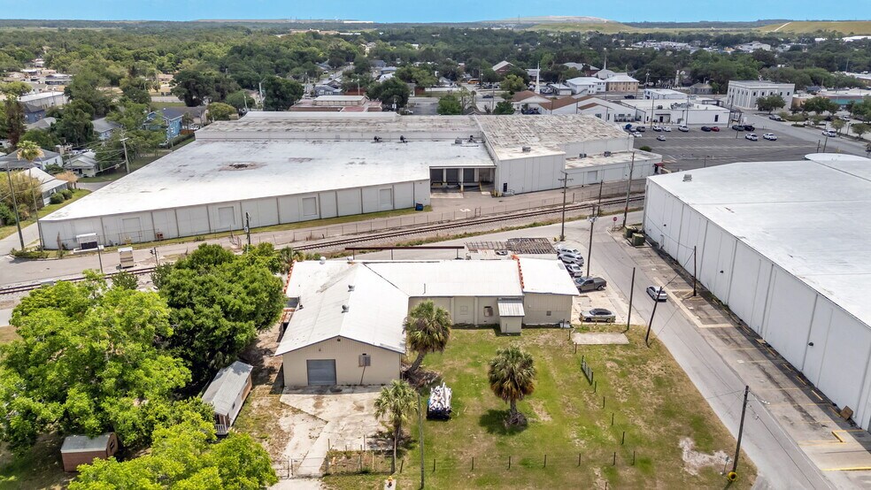 More Photos Of 400 NW Phosphate Blvd, Mulberry Industrial For Sale