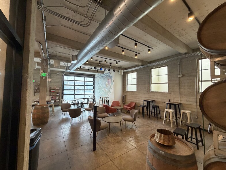 More Photos Of 700 E Broadway, Long Beach Restaurant For Lease