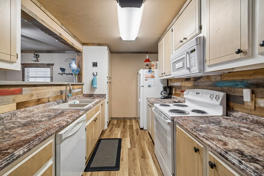 More Photos Of 26904 Brentwood Rd, Splendora Apartments For Sale