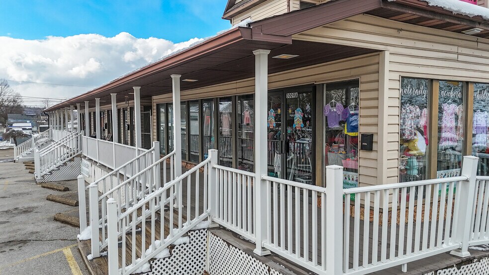 More Photos Of 3005 Murdoch Ave, Parkersburg Flex For Sale