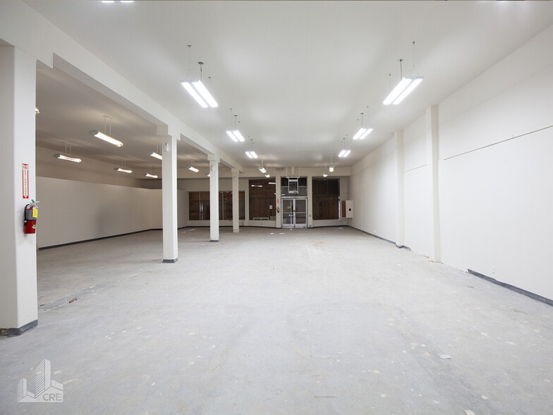 More Photos Of 820 Clement St, San Francisco Storefront For Sale