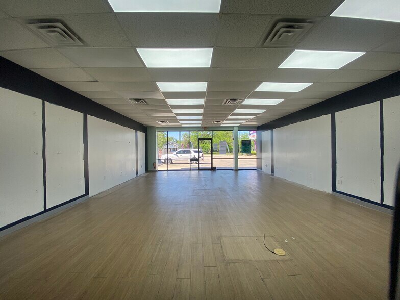 More Photos Of 2745-2765 Washington Blvd, Beaumont Unknown For Lease