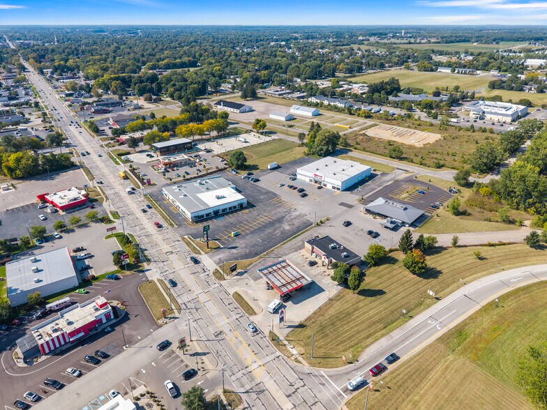 More Photos Of 539-577 E Chicago St, Coldwater Unknown For Lease