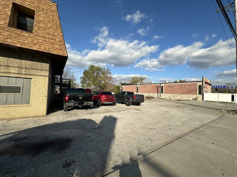 More Photos Of 5440 W Ridge Rd, Gary Light Distribution For Sale