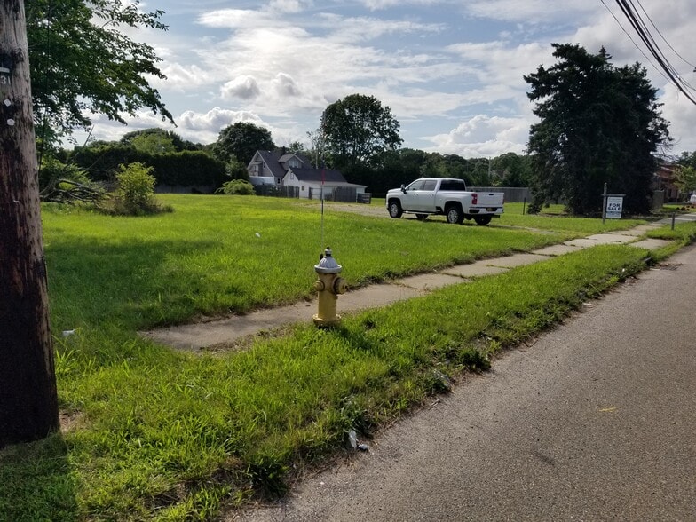 More Photos Of 1350 Lakeland Ave, Bohemia Land For Sale