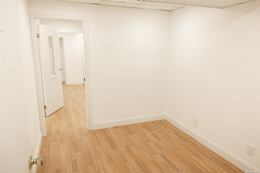 More Photos Of 847 Prospect ave, Westbury Medical For Sale