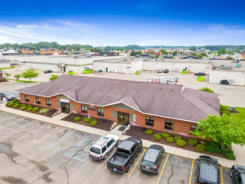 More Photos Of 114 S Greenville West Dr, Greenville Unknown For Lease