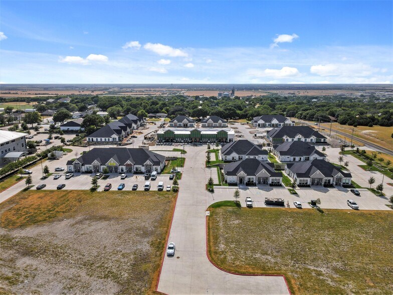 More Photos Of 120 S Preston Rd, Prosper Medical For Lease
