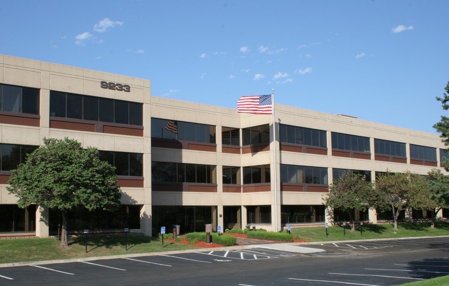 Primary Photo Of 9233 Ward Pky, Kansas City Office For Lease