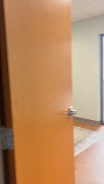 More Photos Of 7000 Stonewood Dr, Wexford Medical For Lease