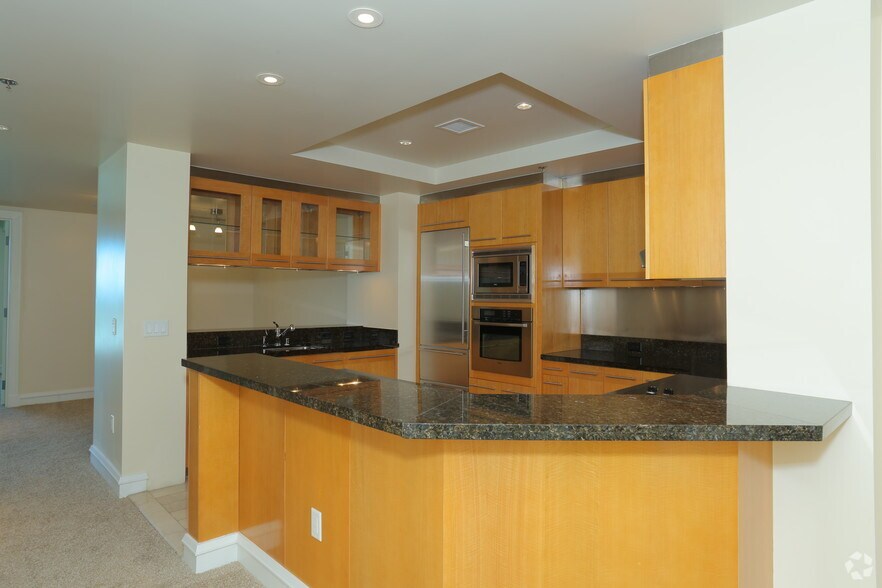 More Photos Of 2700 Las Vegas Blvd, Las Vegas Apartments For Sale