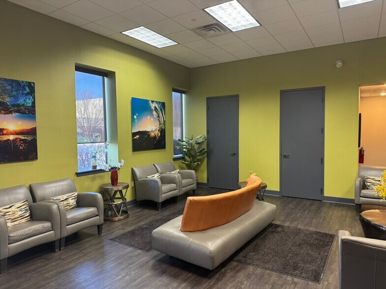 More Photos Of 620 Allendale Rd, King Of Prussia Light Distribution For Lease