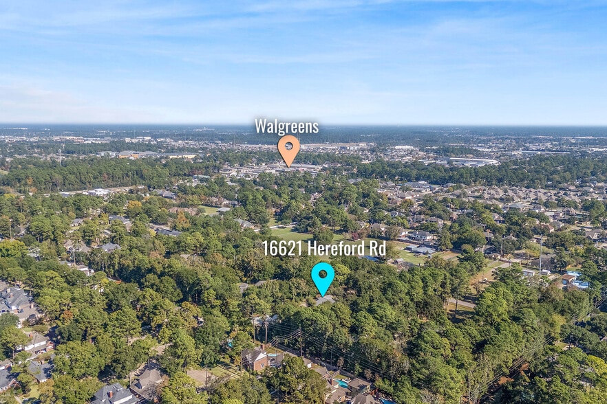 More Photos Of 16621 Hereford Dr, Tomball Flex For Sale