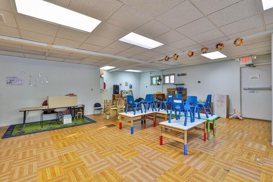 More Photos Of 2651 Highland Ave, Cincinnati Medical For Sale