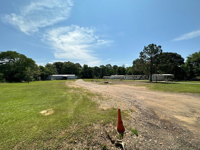 More Photos Of 1607 George Thomas Rd, Texarkana Manufactured Housing Mobile Home Park For Sale