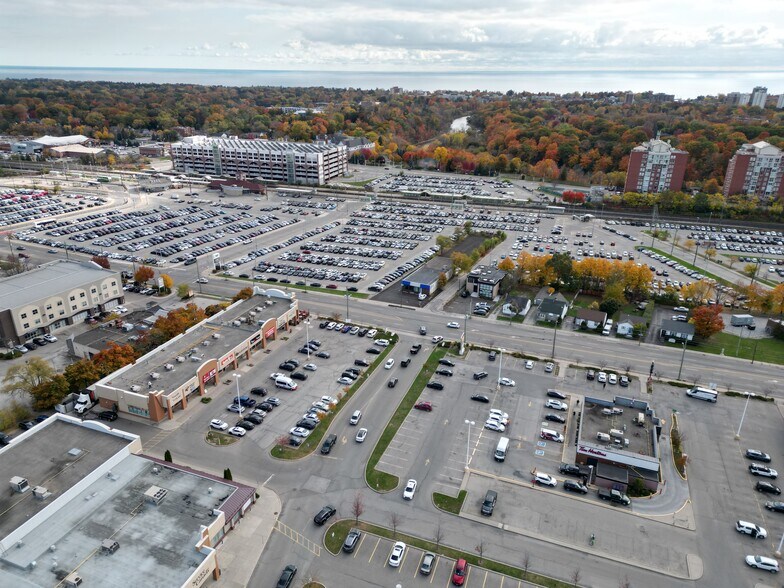 More Photos Of 142 Cross Ave, Oakville Auto Repair For Sale