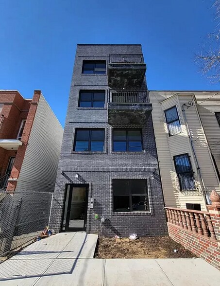 Primary Photo Of 396 Shepherd Ave, Brooklyn Apartments For Sale