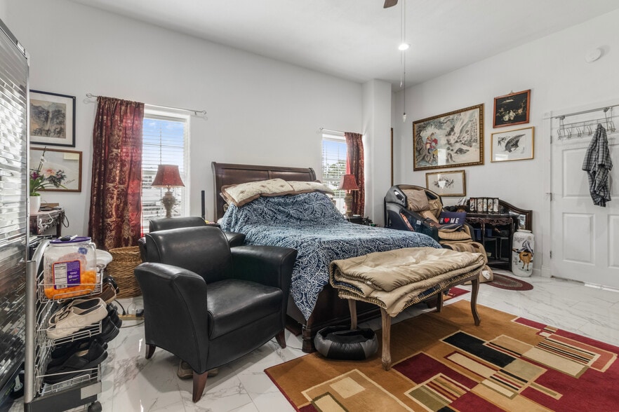 More Photos Of 25033 N Highway 288B, Angleton Land For Sale