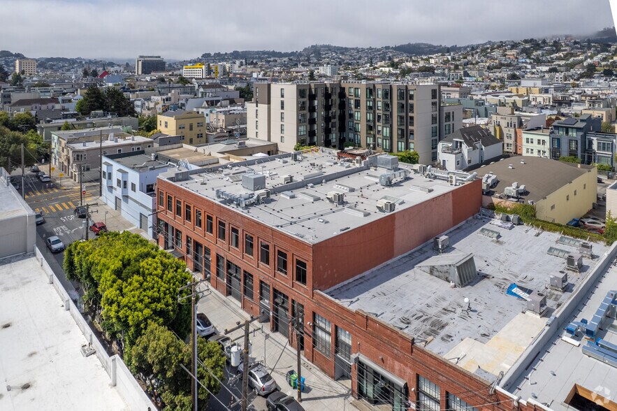 More Photos Of 454-452 Shotwell St, San Francisco Light Distribution For Lease
