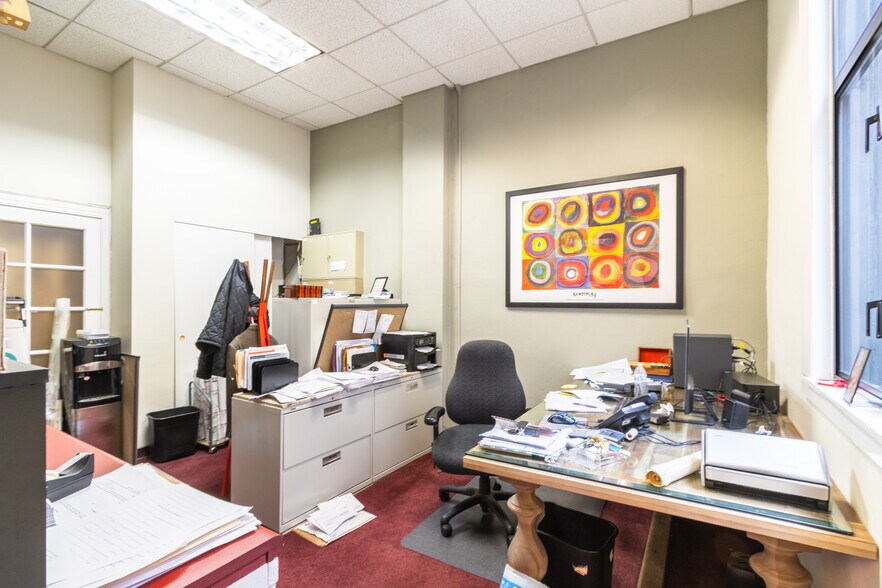 More Photos Of 1307-1311 Sutter St, San Francisco Storefront Retail Office For Sale