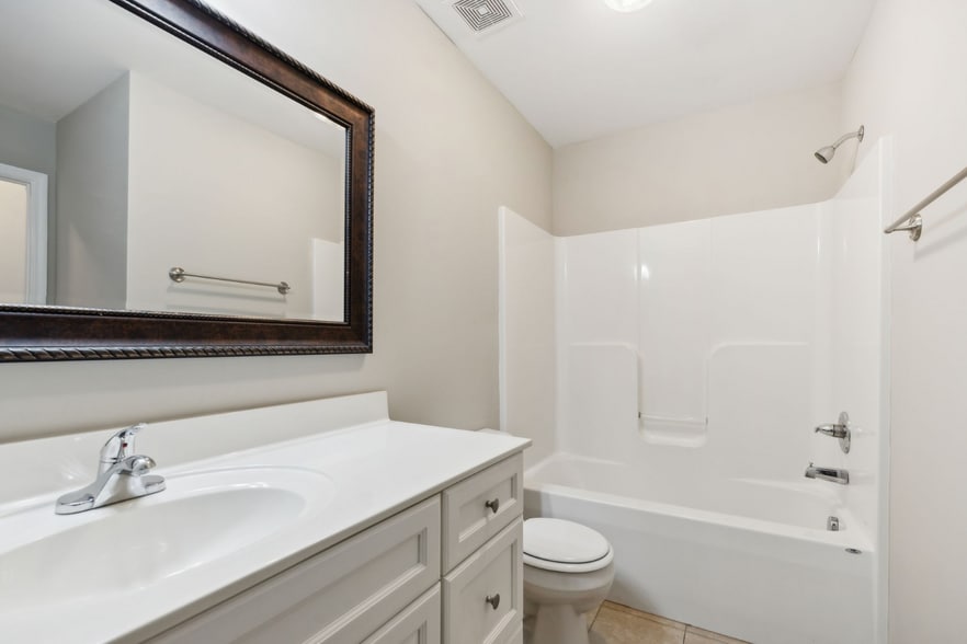 More Photos Of 710 Joshua St, Columbia Apartments For Sale