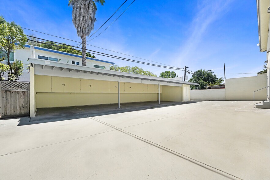 More Photos Of 12044 W Washington Blvd, Los Angeles Office Residential For Sale