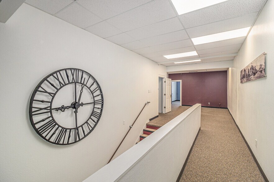 More Photos Of 380 Main St, Longmont Restaurant For Lease