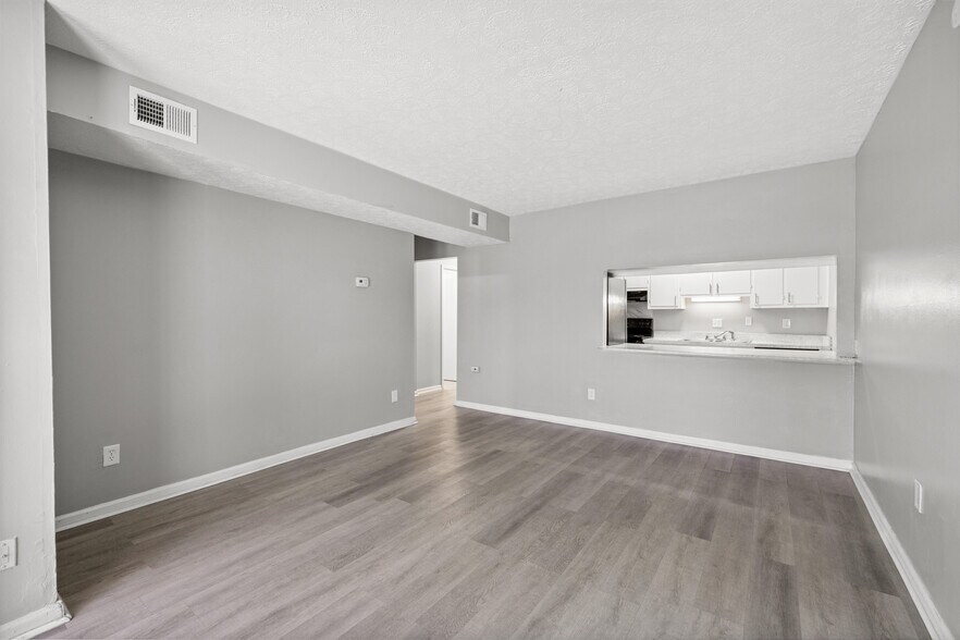 More Photos Of , Lexington Multifamily For Sale