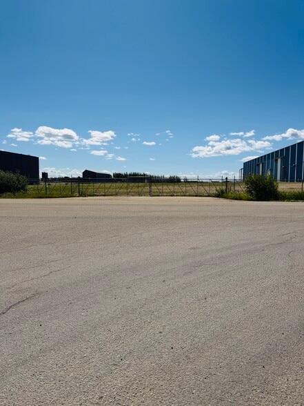 More Photos Of 9101 150 Av, Grande Prairie Land For Lease