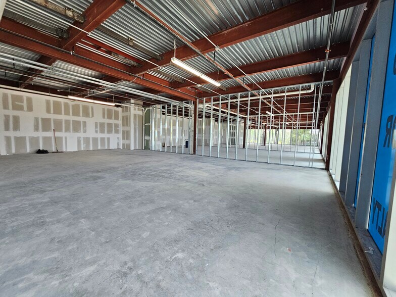 More Photos Of 1000-1100 E Hallandale Beach Blvd, Hallandale Beach Office For Lease