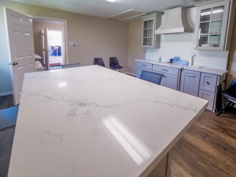 More Photos Of 5122 FM 1488 Rd, Magnolia Office Residential For Sale