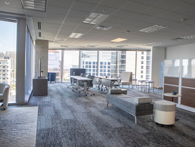More Photos Of 1717 McKinney Ave, Dallas Office For Lease