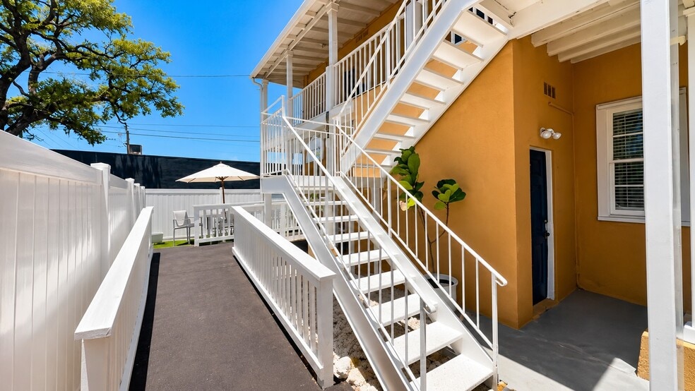 More Photos Of 7024 Central Ave, Saint Petersburg Medical For Lease