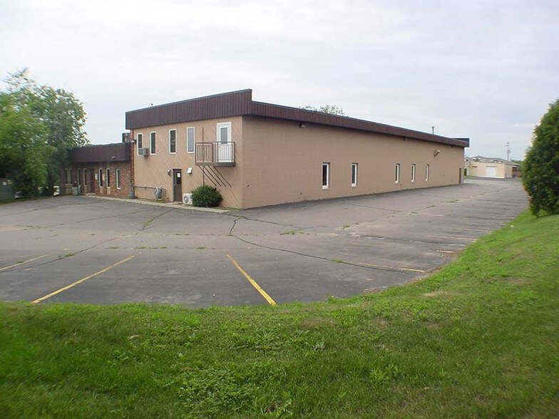 More Photos Of 1415 Merrill Ave, Wausau Medical For Lease