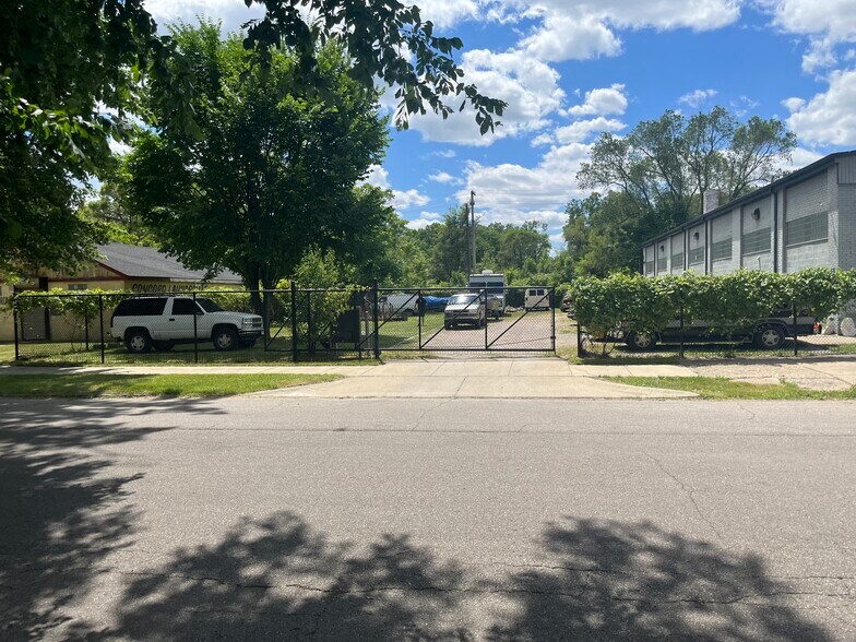 More Photos Of 1157 Concord St, Detroit Light Manufacturing For Sale